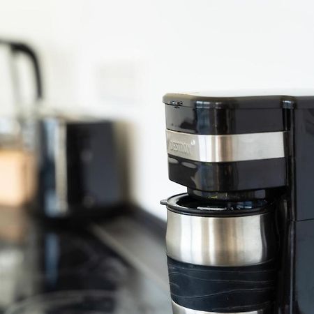 Gemuetliches Und Lichtdurchflutetes Penthouse Mit Sternenhimmelblick, Boxspringbett Und Terrasse - Gute Anbindung An Die Innenstadt Kassel Kültér fotó