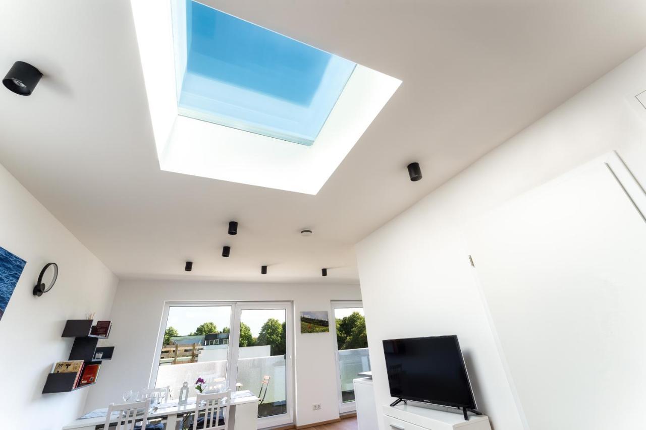 Gemuetliches Und Lichtdurchflutetes Penthouse Mit Sternenhimmelblick, Boxspringbett Und Terrasse - Gute Anbindung An Die Innenstadt Kassel Kültér fotó