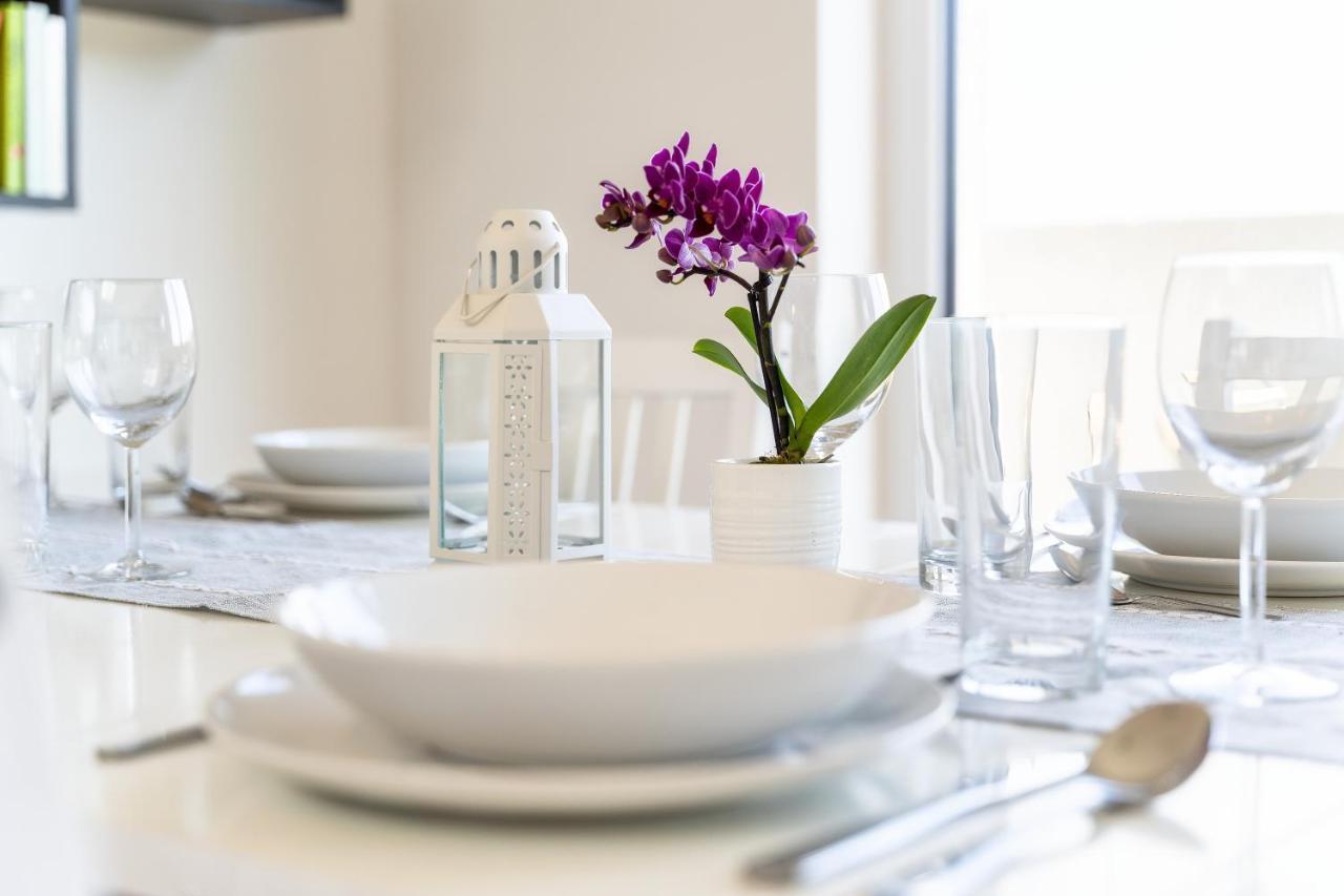 Gemuetliches Und Lichtdurchflutetes Penthouse Mit Sternenhimmelblick, Boxspringbett Und Terrasse - Gute Anbindung An Die Innenstadt Kassel Kültér fotó